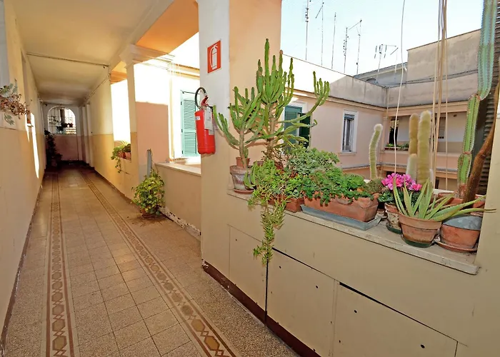 Natale Del Grande Stylish アパート ローマ